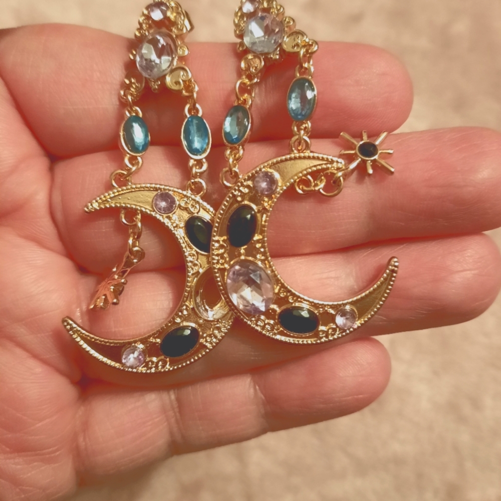 Half moon earrings